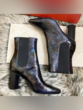 Donald J Pliner Laila Booties Black Patent Oil Slick Leather Chunky Heel Stretch
